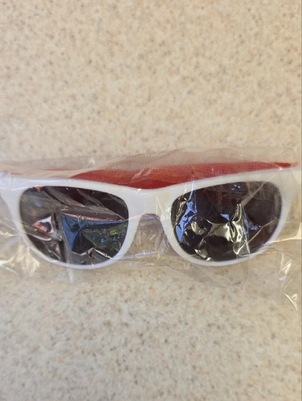 NEW Chick-Fil-A Cow Party Bundle 4 Plush Cows 4 Sunglasses Game